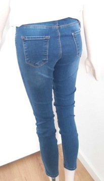 Nowe klasyczne spodnie jeansy rurki rozmiar 31 S/M