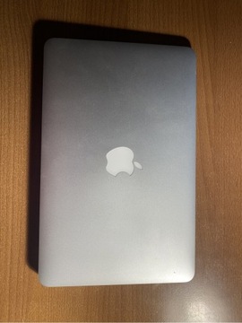 MacBook Air A1465 i5 11’’ 8/256GB bdb bez blokad