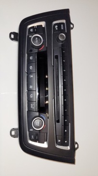 Panel klimatyzacji 2 strefy radio CD BMW 3 F30 F31