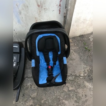 Fotelik dziecięcy Recaro Privia plus baza isofix