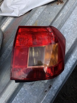 Lampa tył Toyota Corolla