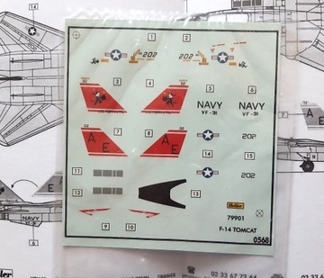 F-14 TOMCAT > kalkomania 1/144 > Heller