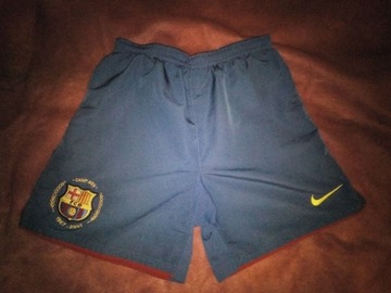 Spodenki Nike FC Barcelona, rozmiar M juniorski!