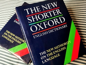 The New Shorter Oxford English Dictionary vol 1-2