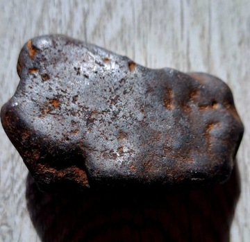 Meteoryt żelazny oktaedryt 138 gram