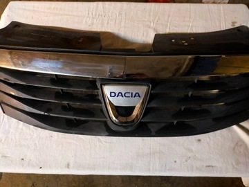 Gril przedni Dacia Logan I 1 MCV 1.6bezyna
