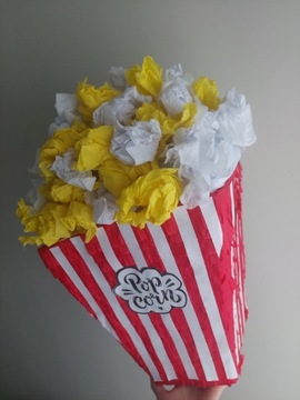 Piniata popcorn amerykańska impreza duży kubełl