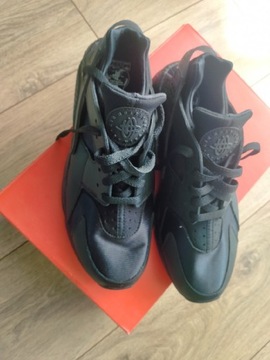 Buty Nike AIR HUARACHE Black DD1068 002 r42.5