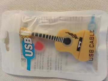 Nowy breloczek USB 4GB gitara akustyczna do pleca