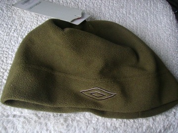 Nowa czapka Umbro