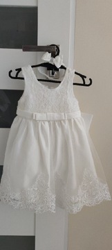 Biała tiulowa sukienka chrzest 80