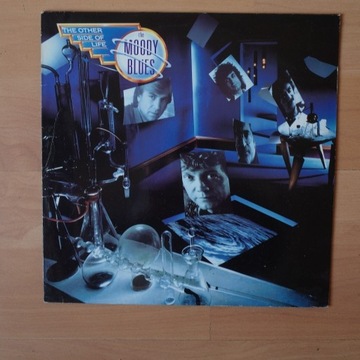 THE MOODY BLUES THE SIDE OF LIFE 1LP