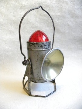 Angielska lampa samochodowo - biwakowa - 1950 r.