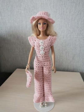 Ubranka dla lalki Barbie i podobnych. 