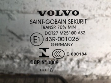 Szyba lewy przód Volvo 60 2018r