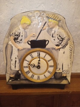 Stary zegar Kuchenny Porcelanowy