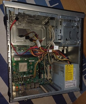 HP A6000 płyta główna obudowa i zasialcz HP a6000 odpala się stan nieznany
