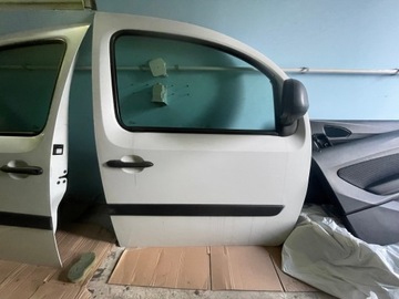 Drzwi Renault kangoo