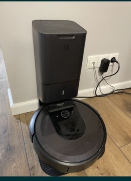 iRobot Roomba i7+ i7558 