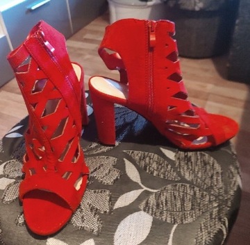 Buty damskie czerwone 