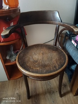 Drewniane krzesło 