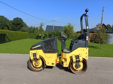 Walec BOMAG 120 AD-5