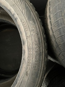 Opony zima Nokian 2szt. 275/45 R21