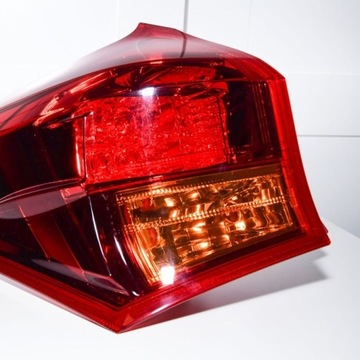 LAMPA TYŁ TYLNA TOYOTA AURIS E18 LED