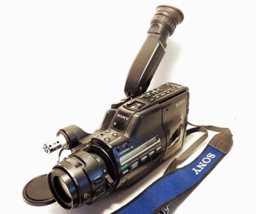 Kamera video Sony Handycam8 CCD-F455E z pokrowcem