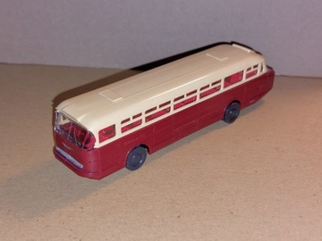 Autobus Ikarus 66 1:87 H0 VEB s.e.s. Modelltec