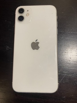 iPhone 11 64gb biały, stłuczoną przód, bateria 81%