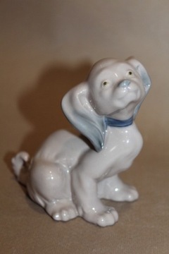 Figurka psa NAO, porcelana nr 25 FiaF