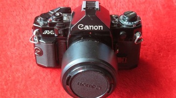 Aparat Canon A1 z obiektywem Canon FD 50mm f1,4 