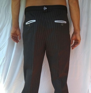 Dunlop - czarne spodnie w białe paseczki rozm. 34/