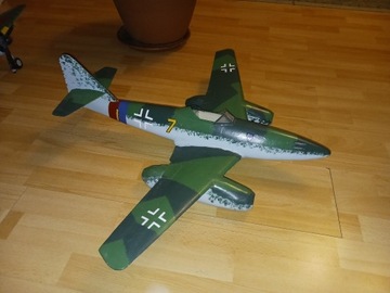 Model Messerschmitt ME 262 w skali 1:17