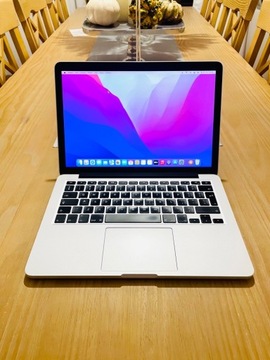 MacBook Pro 13’ Retina i5 8/256GB Monterey