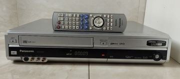NAGRYWARKA VHS DVD PANASONIC DMR EZ 49V USB-HDMI 