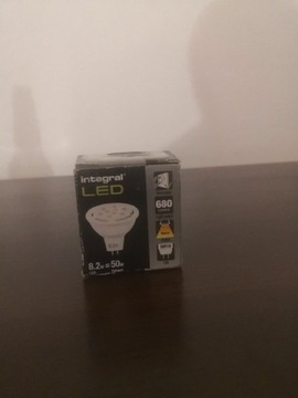 Integral LED GU10 8.2 w = 50 halogen 680 lumenow