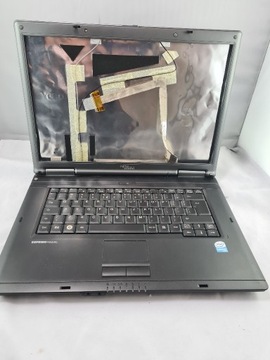 Laptop FUJITSU ESPRIMO V5535 (uszkodzony)