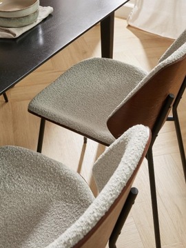 krzesło Tamara z tapicerowanym siedziskiem bouclé 