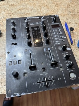 Pioneer DJM 400 mikser