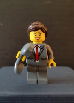 Lego Minifigurka City Pani Dyrektor