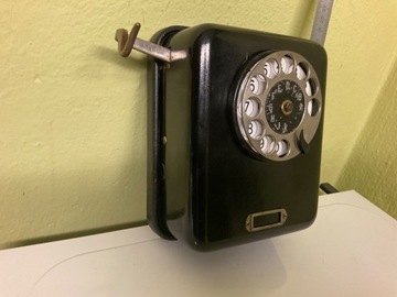 Telefon niemiecki, ścienny