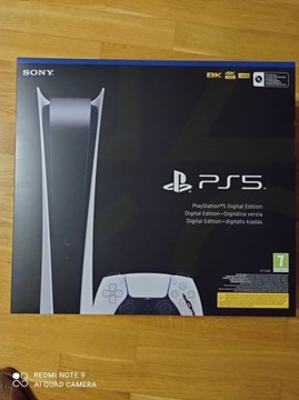 PlayStation 5 digital + 2 pady + NBA 2k22