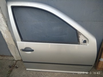 Drzwi prawe VW Golf IV 5 D