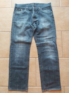 Spodnie jeans Hugo Boss W34 L32.