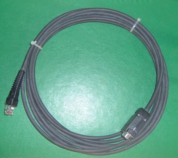 Kabel DB 9 (RS 232) / RJ45 - 8 pin - 4 metry