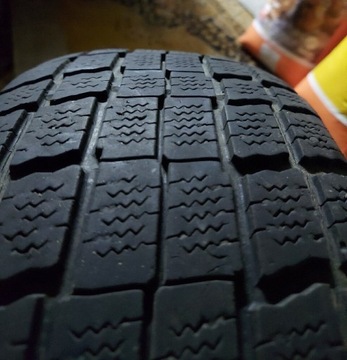 205/55 R16 zima Michelin 330