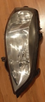 Lampa przednia Opel Astra G 