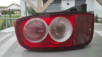 Lampa tylna nissan Micra k12 1.5 dCi 